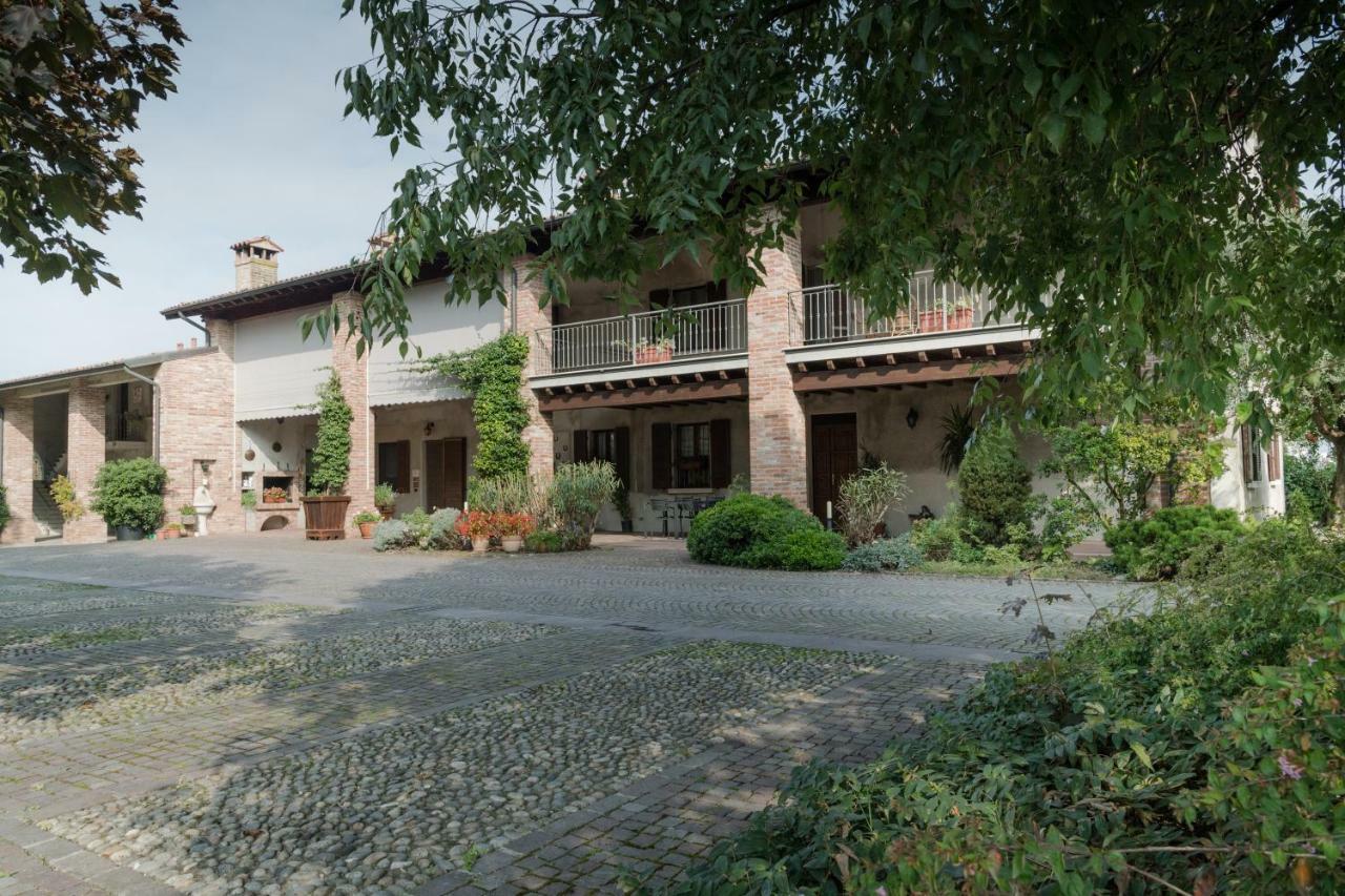Le Rondini Bed & Breakfast Bagnolo Mella Exterior photo