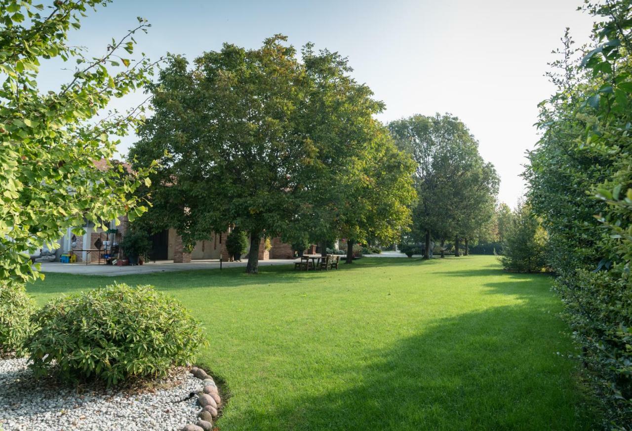 Le Rondini Bed & Breakfast Bagnolo Mella Exterior photo